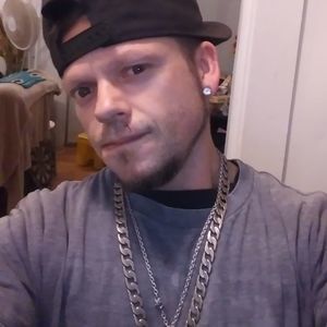 Meet your Posher, Guy